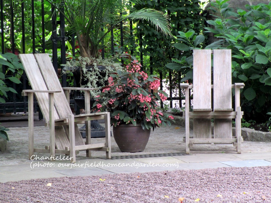 https://ourfairfieldhomeandgarden.com/inspiring-gardens/chanticleer/
