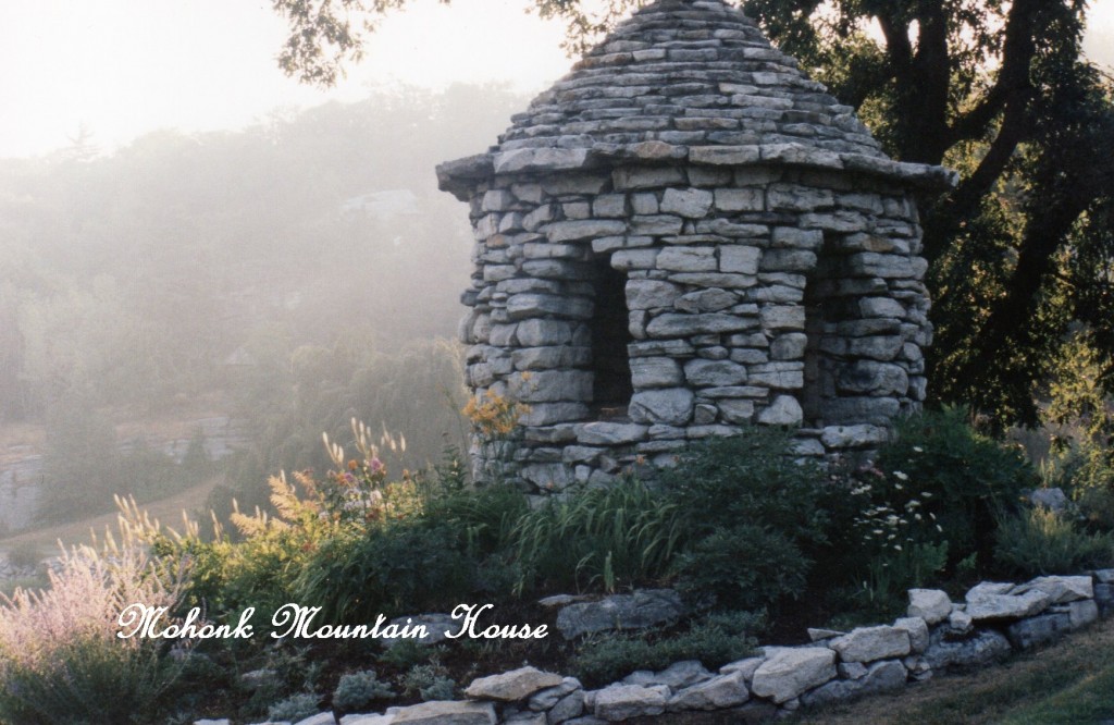 Mohok https://ourfairfieldhomeandgarden.com/inspiring-gardens/mohonk/