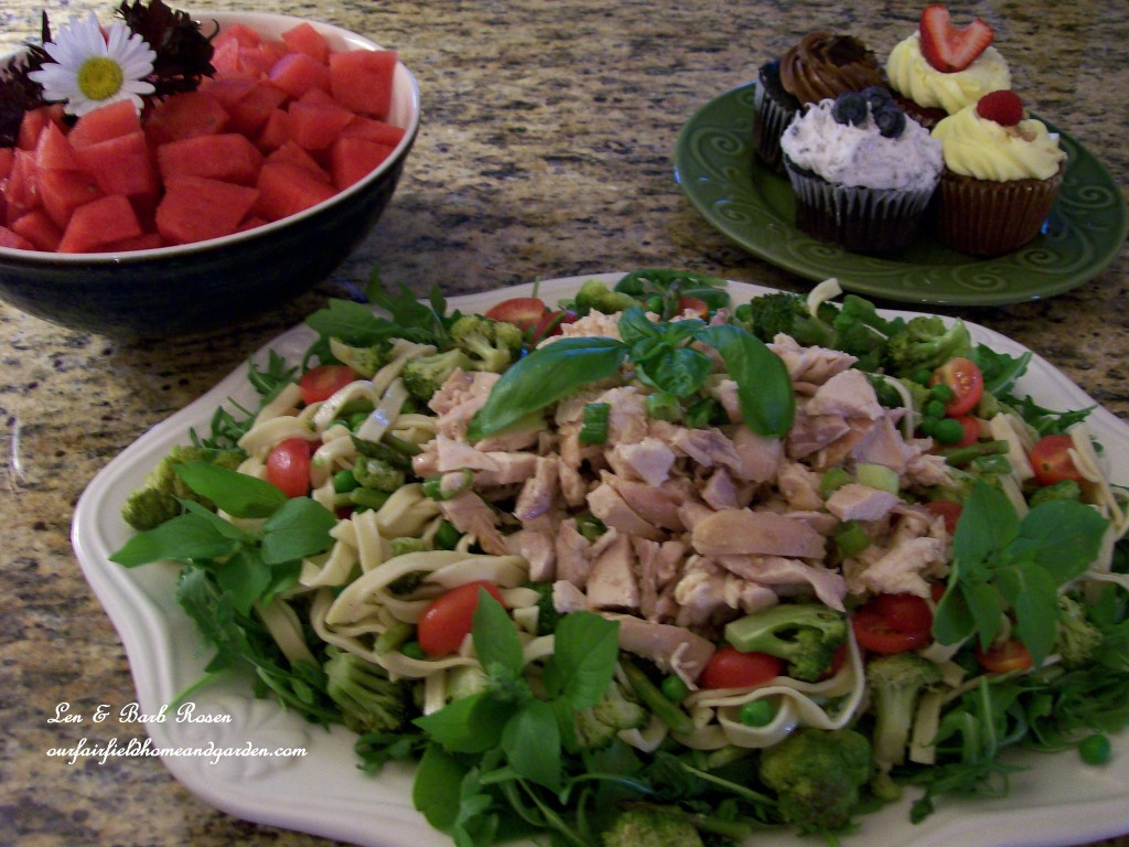Pasta Primavera https://ourfairfieldhomeandgarden.com/elegant-but-simple-company-dinner/
