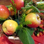 https://ourfairfieldhomeandgarden.com/diy-project-arrange-your-own-fall-apple-harvest-basket/