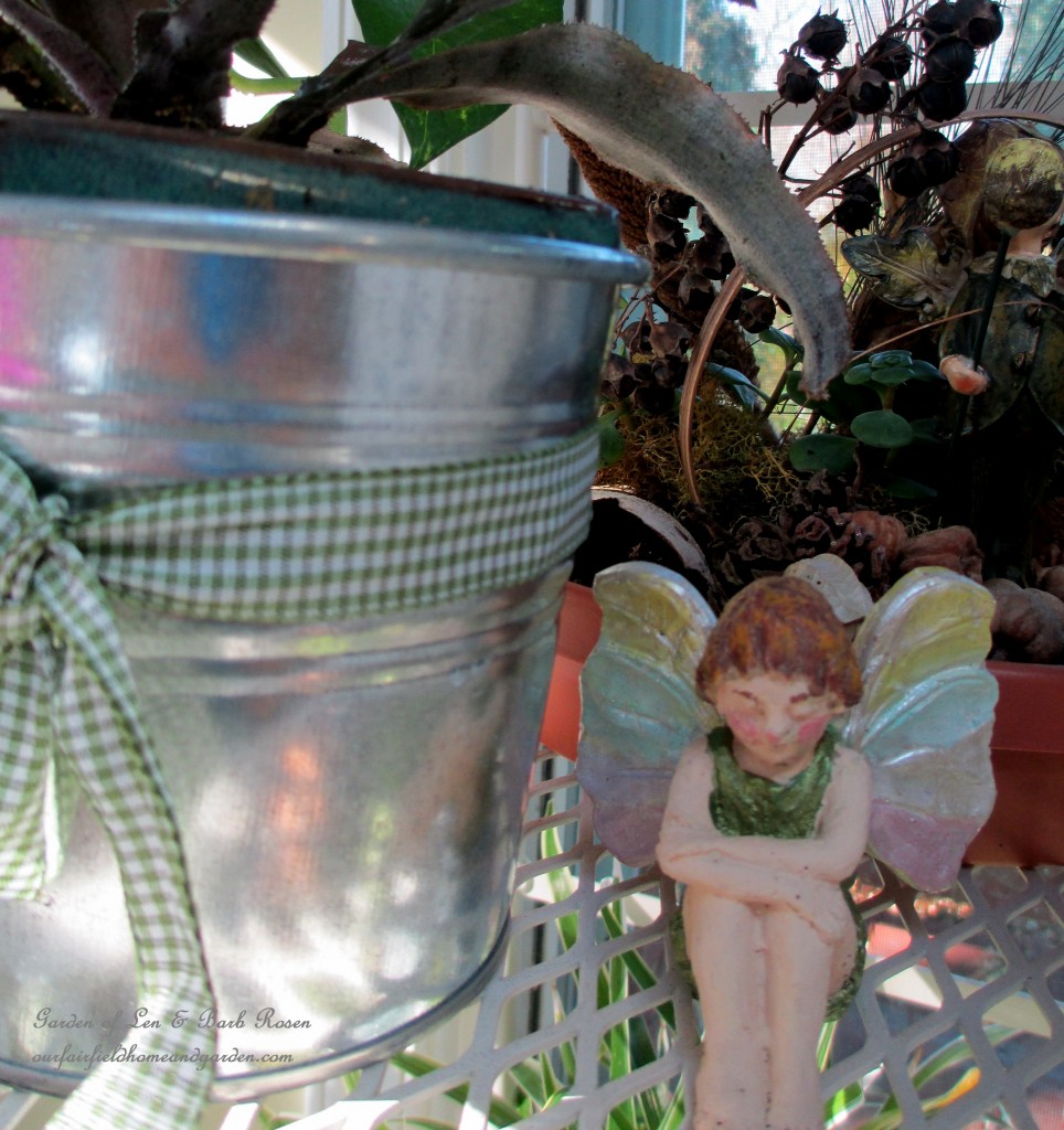 fairy in reposehttps://ourfairfieldhomeandgarden.com/my-winter-sanctuary-scenes-from-a-garden-room/