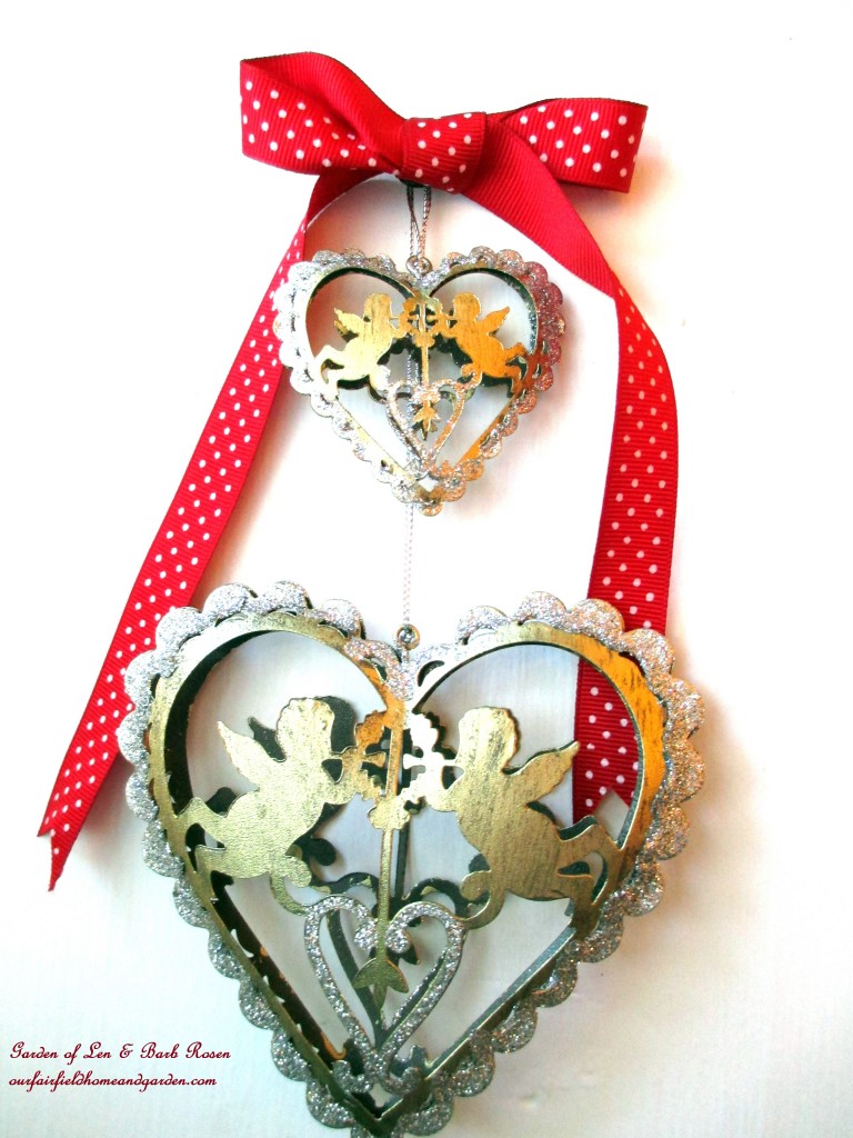 hanging hearts https://ourfairfieldhomeandgarden.com/be-my-valentine-valentine-decor/