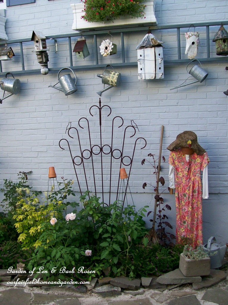 Garden display ladder https://ourfairfieldhomeandgarden.com/a-trip-down-memory-lane-my-former-garden/