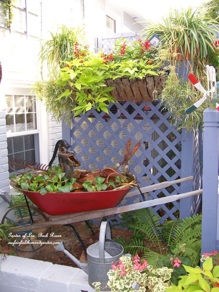 wheelbarrow water garden https://ourfairfieldhomeandgarden.com/a-trip-down-memory-lane-my-former-garden/