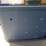 hole detail on the tub https://ourfairfieldhomeandgarden.com/diy-project-vermicomposting-in-a-tub-in-a-few-easy-steps/