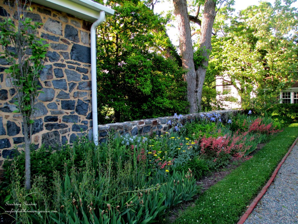 https://ourfairfieldhomeandgarden.com/springtime-in-goodstay-gardens/