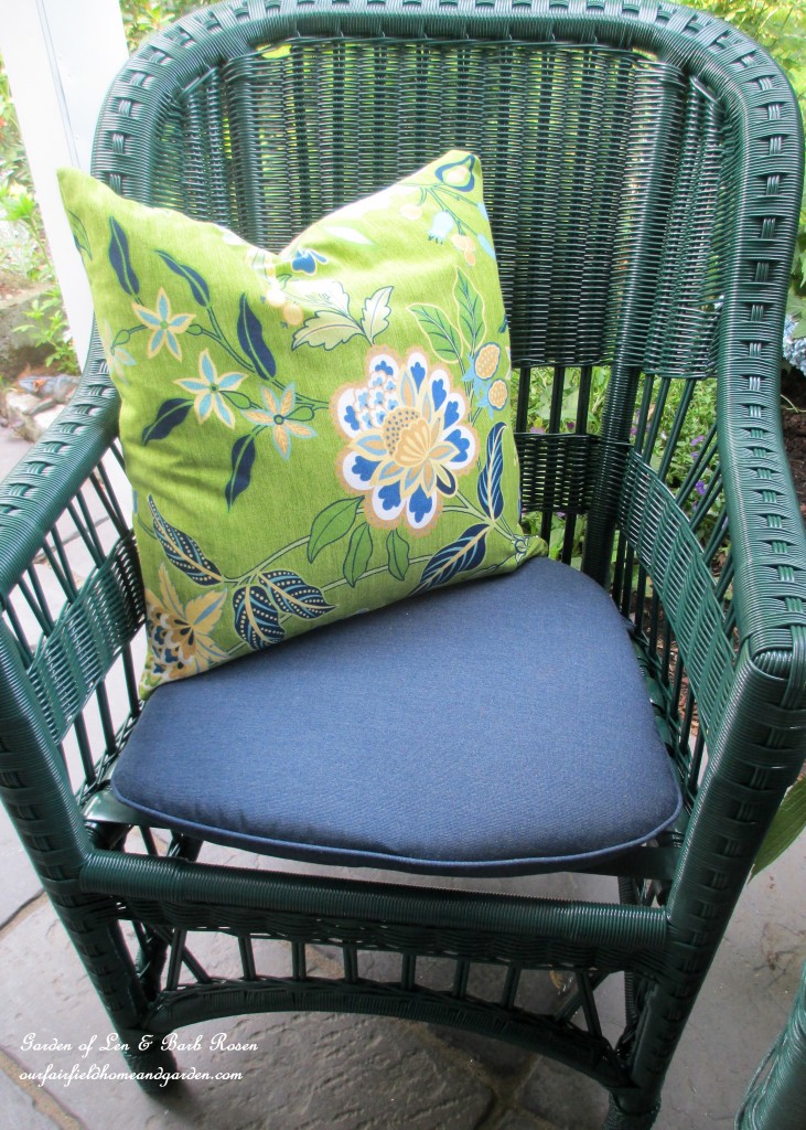 new cushion and pillow dress it up