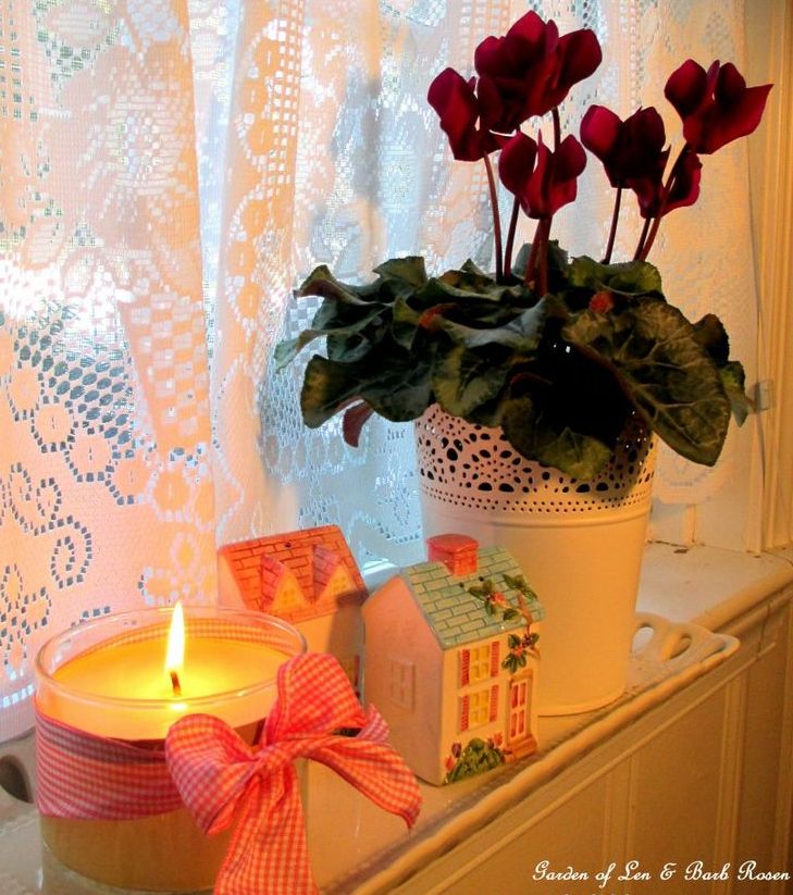Valentine's Day Decor https://ourfairfieldhomeandgarden.com/be-my-valentine-valentine-decor/