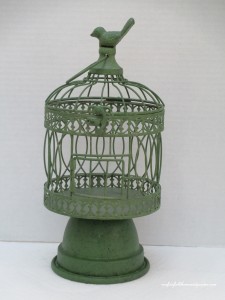 Pinterest-inspired Birdcage Project https://ourfairfieldhomeandgarden.com/a-michaels-hometalk-pinterest-party-come-be-my-guest/