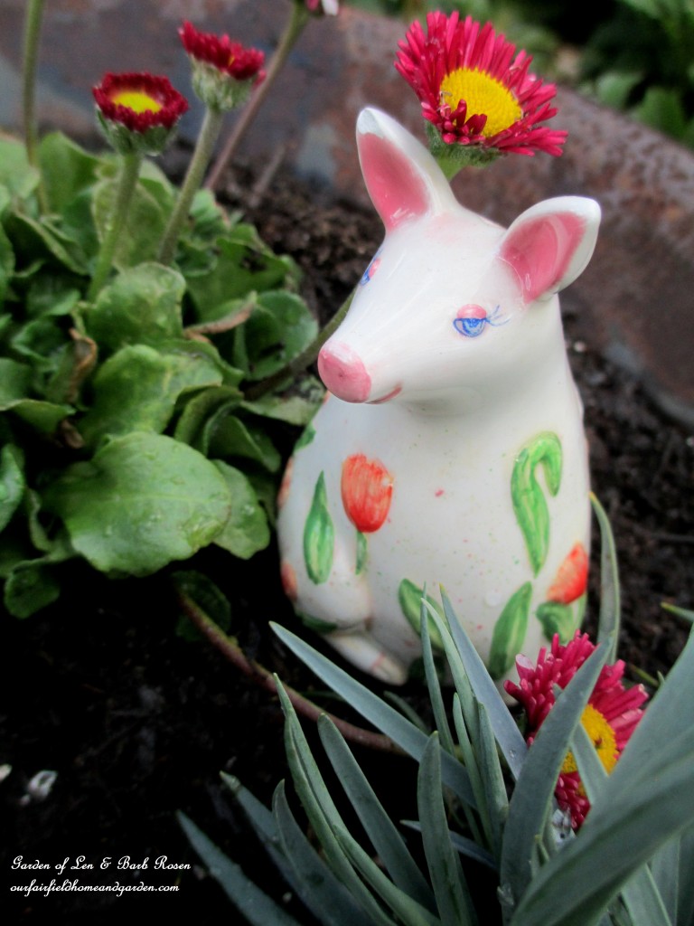 Fire Pit Fairy Garden https://ourfairfieldhomeandgarden.com/a-fire-pit-fairy-garden-choose-your-favorite/