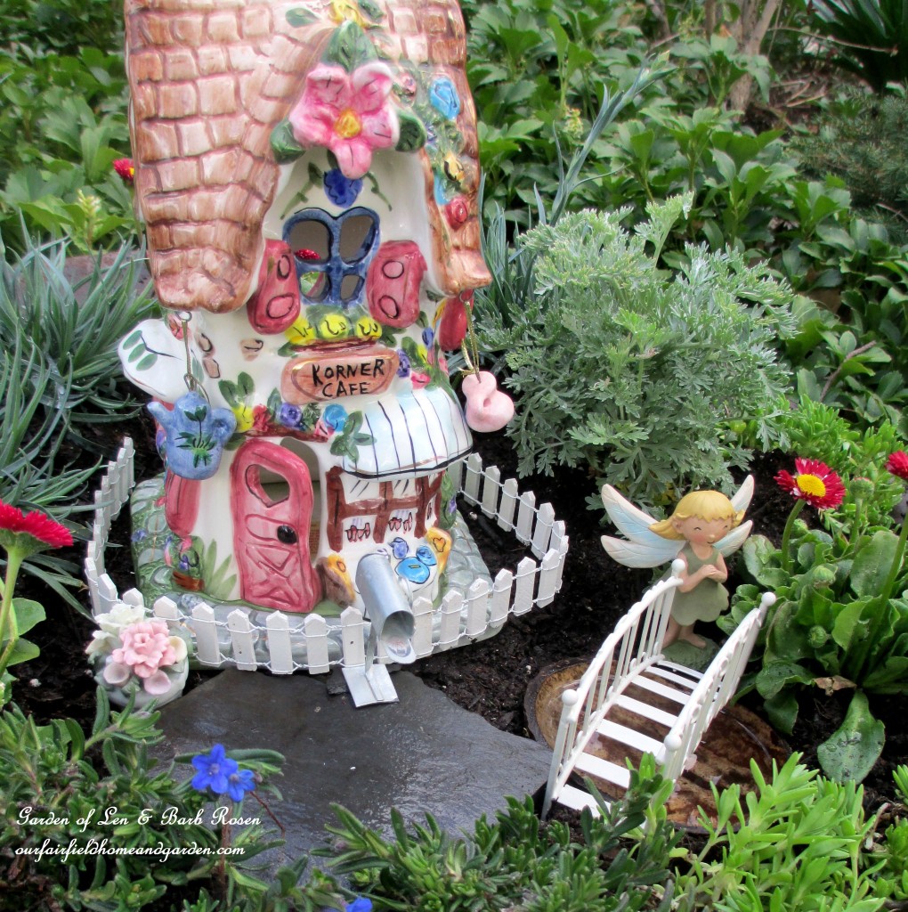 Fire Pit Fairy Garden https://ourfairfieldhomeandgarden.com/a-fire-pit-fairy-garden-choose-your-favorite/