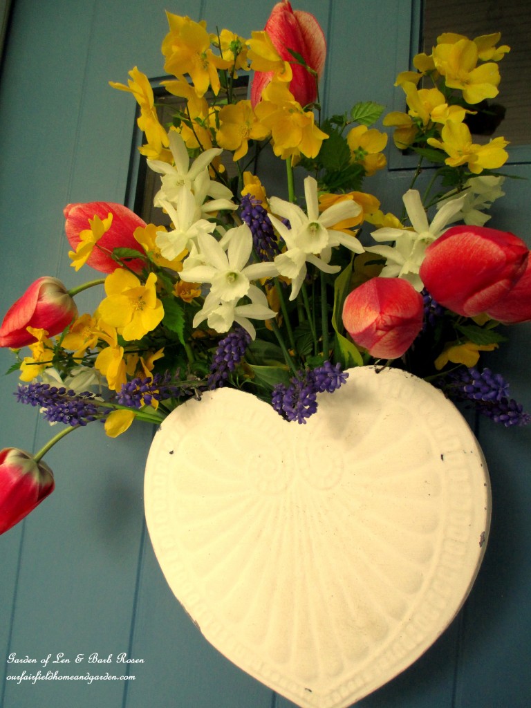 Floral basket https://ourfairfieldhomeandgarden.com/fresh-flower-basket-for-may-day-or-mothers-day/