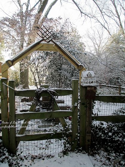 Pitch Fork Garden Gate https://ourfairfieldhomeandgarden.com/january-winter-garden/