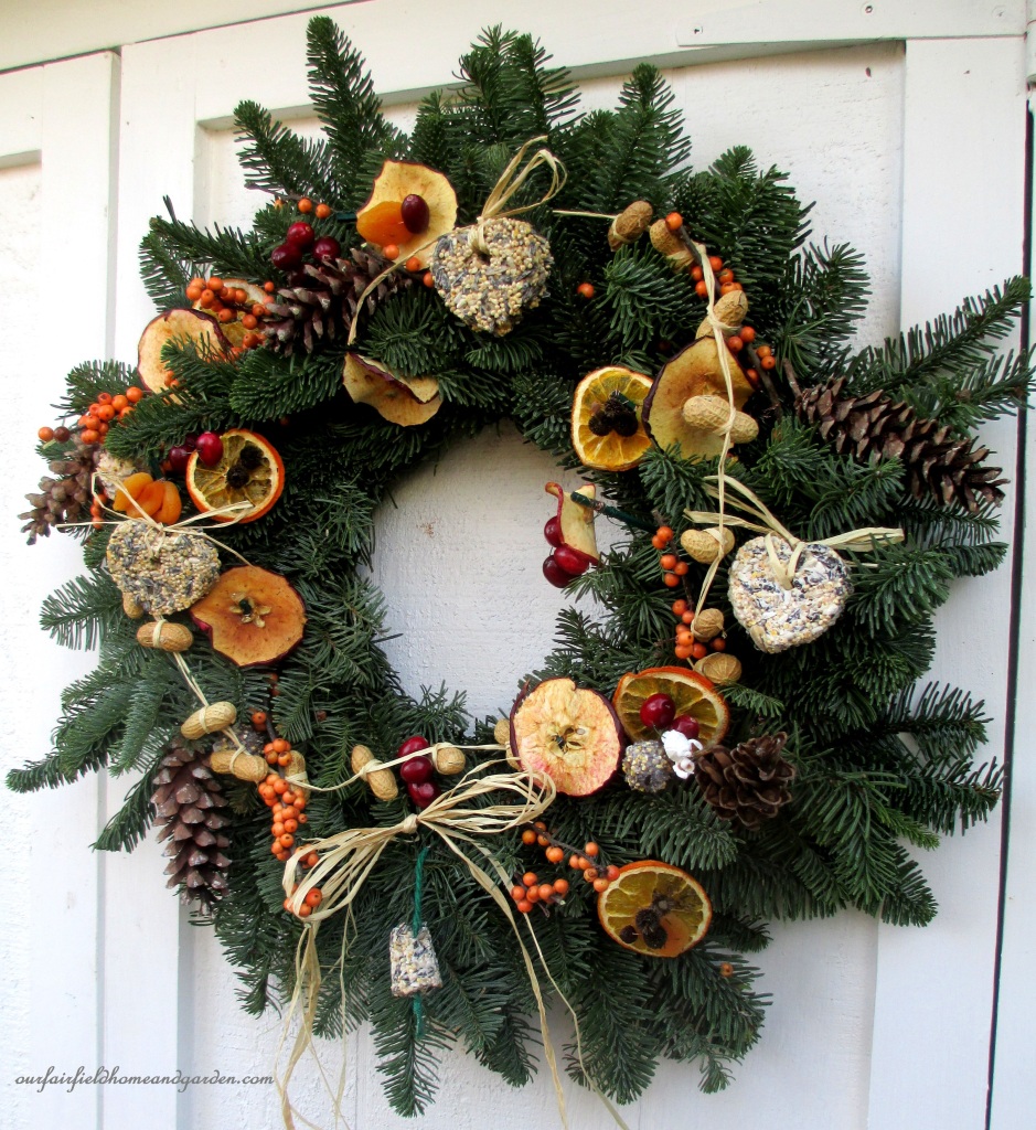 Natural Bird Wreath https://ourfairfieldhomeandgarden.com/natural-holiday-bird-wreath/