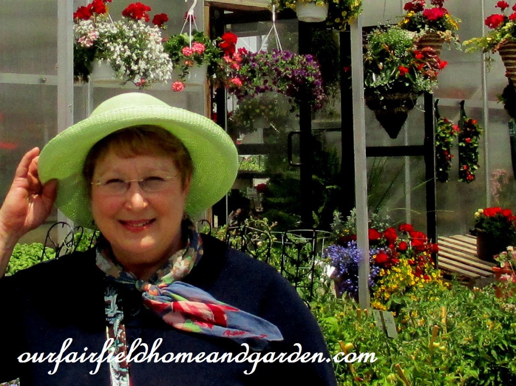 irst Stop ~ Lone Pine Nursery https://ourfairfieldhomeandgarden.com/road-trip-lancaster-county-greenhouses/