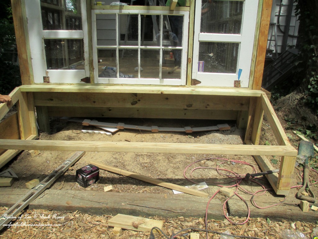 Repurposed Windows Greenhouse https://ourfairfieldhomeandgarden.com/building-a-repurposed-windows-greenhouse/