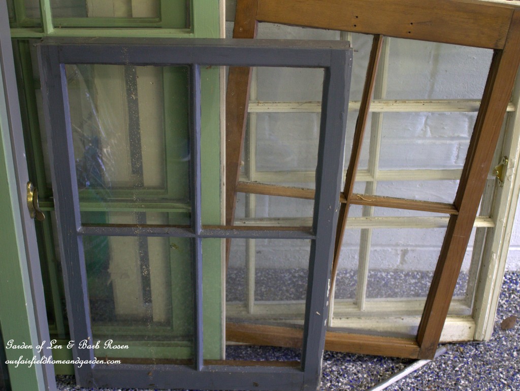 Recycled Window Picture Frame https://ourfairfieldhomeandgarden.com/recycled-window-picture-frame/