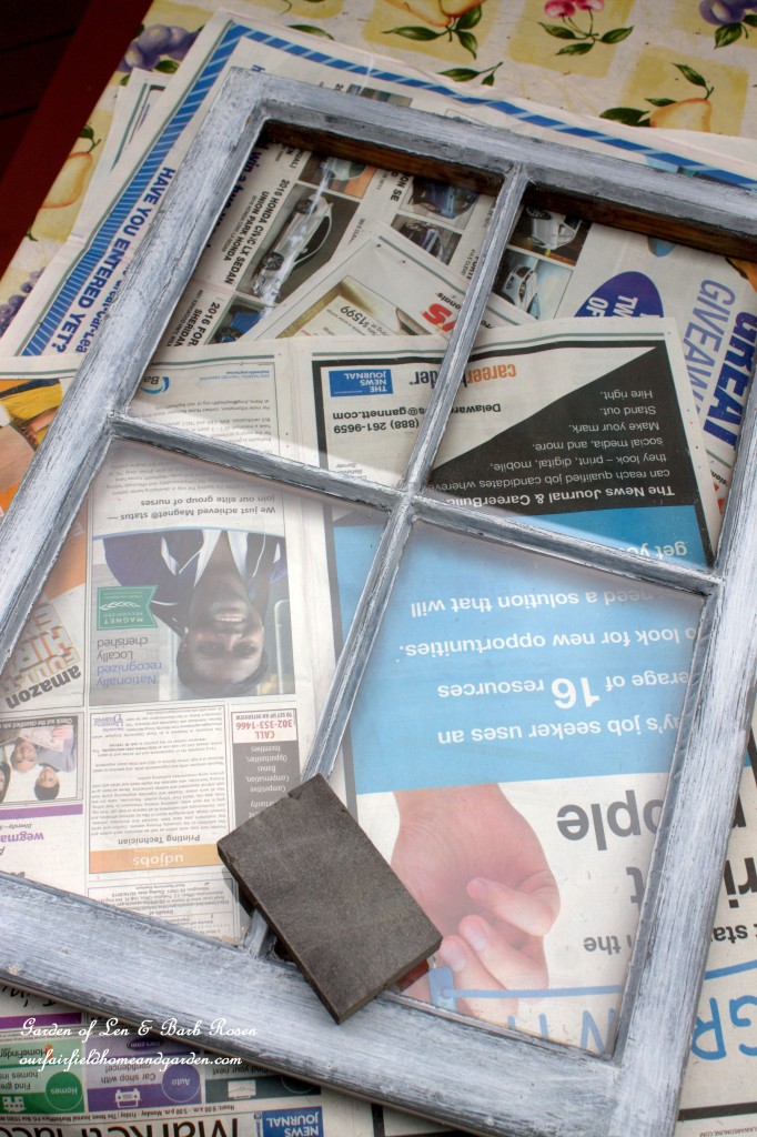 Recycled Window Picture Frame https://ourfairfieldhomeandgarden.com/recycled-window-picture-frame/