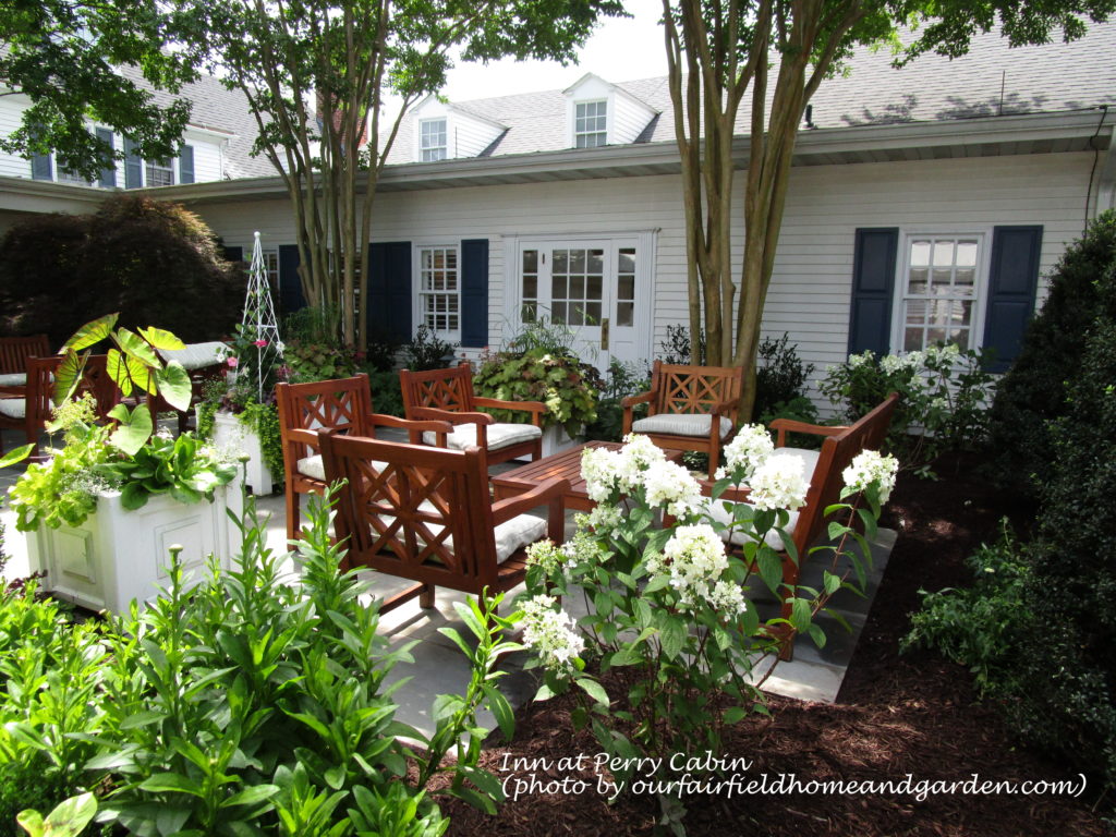 Inn at Perry Cabin https://ourfairfieldhomeandgarden.com/field-trip-inn-at-perry-cabin/
